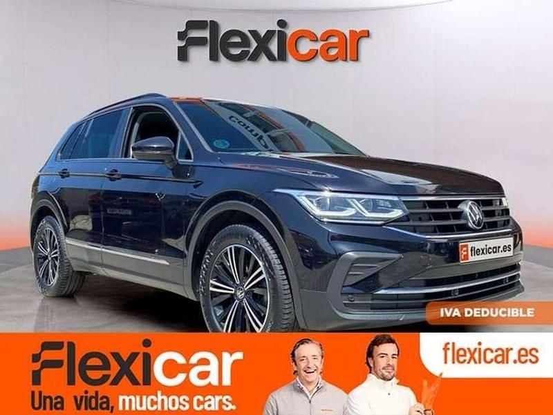 Negro Usado 2021 VW Tiguan Life SUV | 23.390 € (Buen precio) - Imagen 1/4