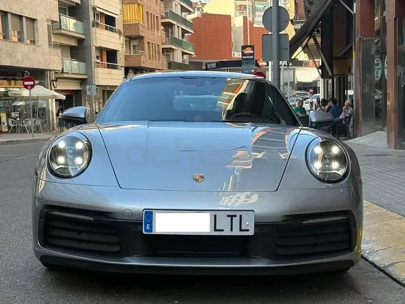 Usado Porsche 911 Carrera 4S 450 CV (330 kW) 2021 Gris / plata Coupe