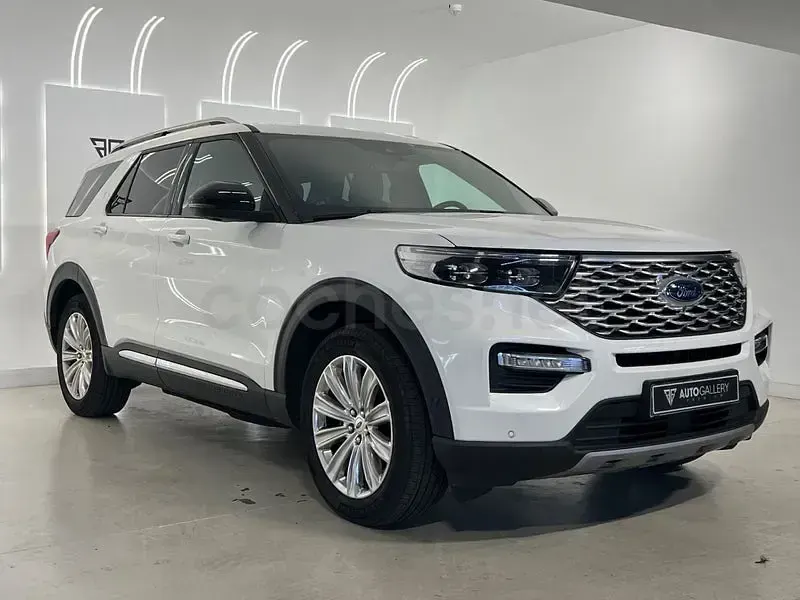Usado Ford Explorer Platinum 457 CV (336 kW) 2024 Blanco SUV