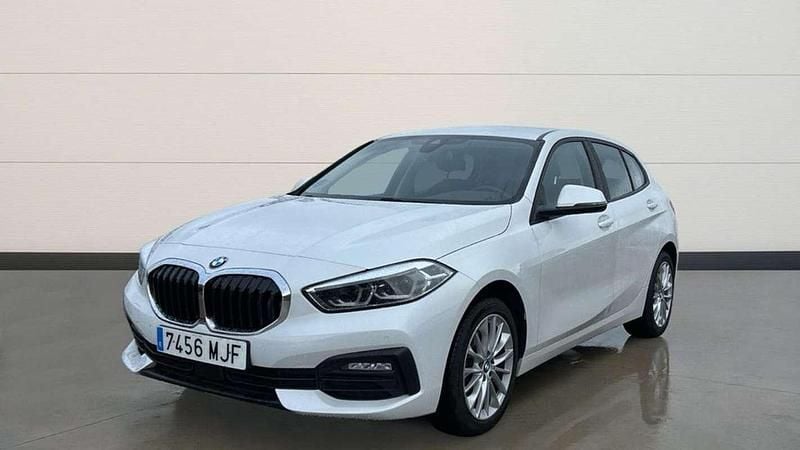 Käytetty BMW 116 137 HP (100 kW) 2023 Valkoinen Viistoperä