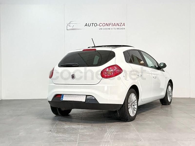 Usado Fiat Bravo Dynamic 105 CV (77 kW) 2010 Blanco Utilitario
