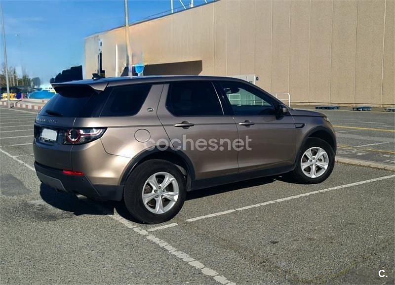 Usado Land Rover Discovery Sport SE 150 CV (110 kW) 2016 Beige SUV