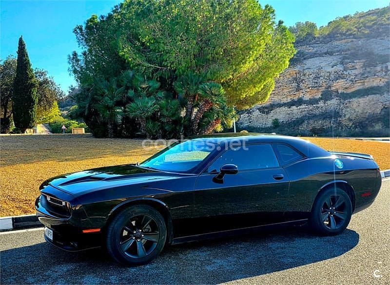 Negro Usado 2023 Dodge Challenger SXT Coupe | 25.900 € (Super precio) - Imagen 1/4