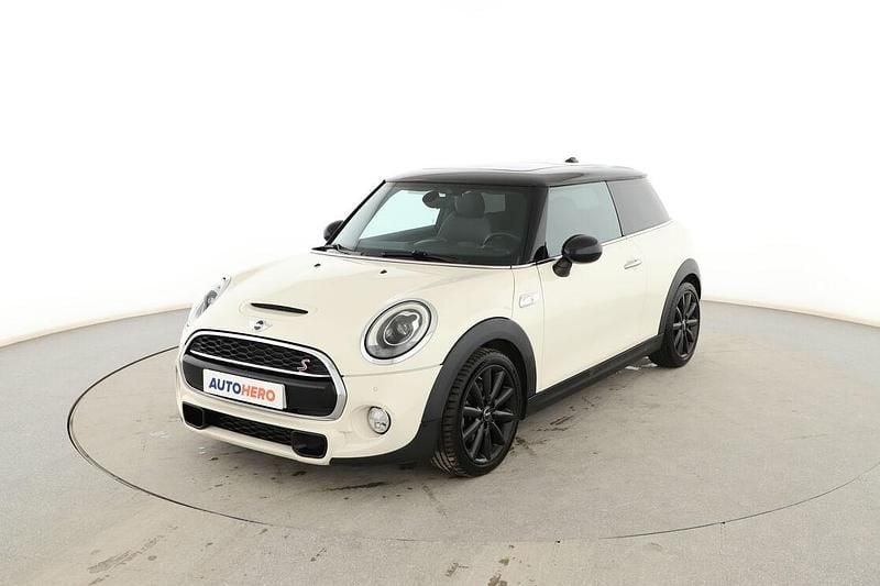 Usado Mini Cooper SD 170 CV (125 kW) 2016 Beige Utilitario