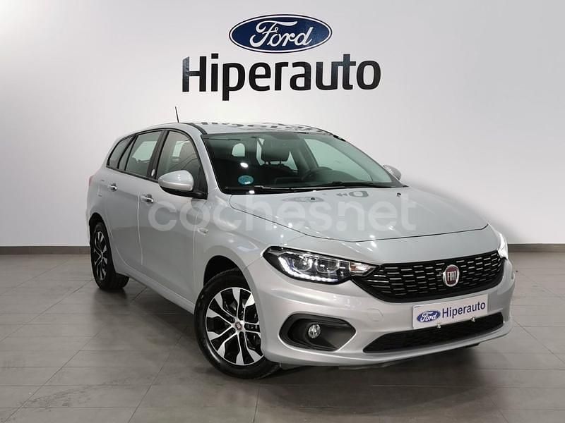 Gris / plata Usado 2021 Fiat Tipo City Life Familiar | 11.500 € (Precio justo) - Imagen 1/4