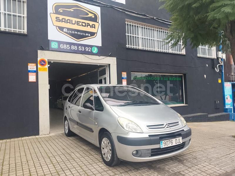 Usado Citroën Xsara Picasso Exclusive 90 CV (66 kW) 2005 Gris / plata Monovolumen