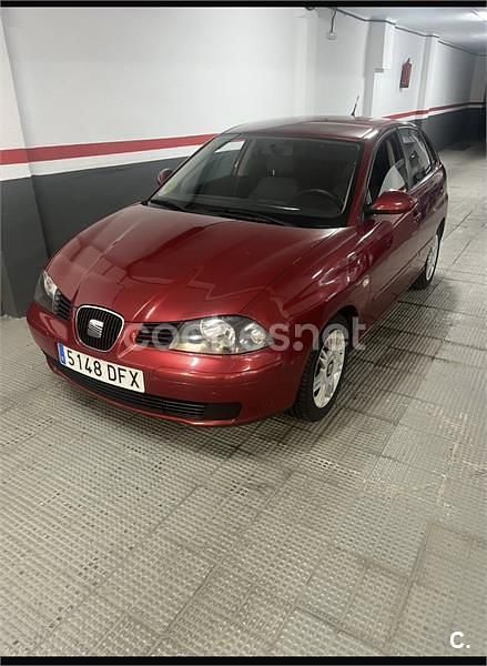 Usado Seat Ibiza 75 CV (55 kW) 2005 Rojo Utilitario