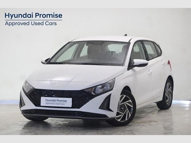 Blanco Usado 2023 Hyundai i20 Berlina | 18.490 € (Precio justo) - Imagen 1/4