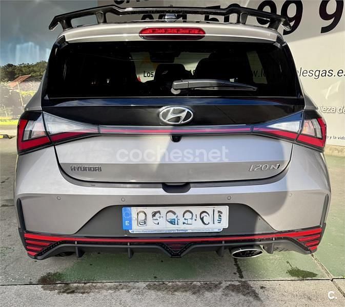 Usado Hyundai i20 204 CV (150 kW) 2023 Gris / plata Utilitario