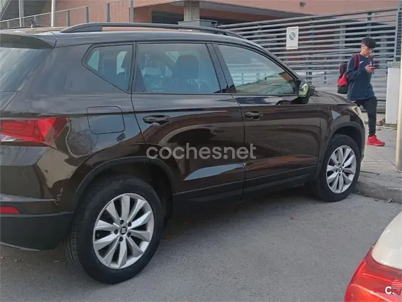 Usado Seat Ateca Style Plus 115 CV (84 kW) 2018 Marrón SUV