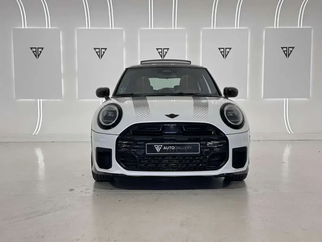 Usado Mini Cooper 150 kW (204 CV) 2025 Blanco Utilitario