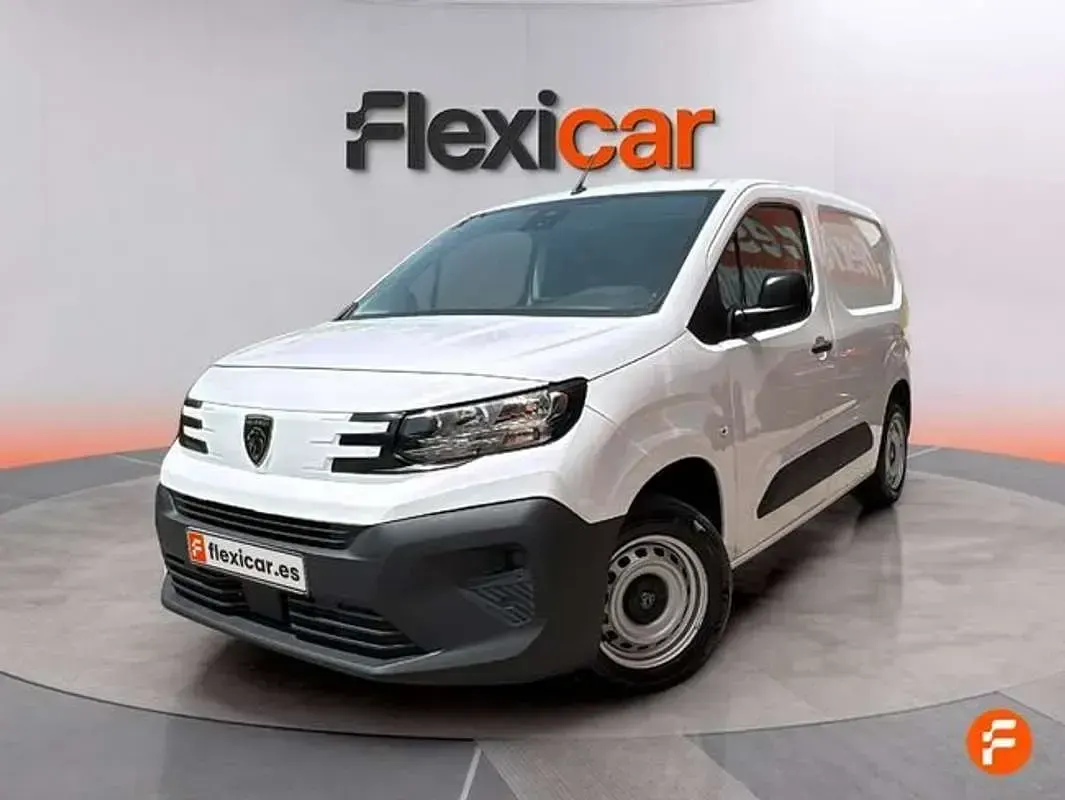 Usado Peugeot Partner 101 CV (74 kW) 2025 Blanco Monovolumen