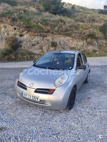 Usado Nissan Micra 80 CV (58 kW) 2004 Gris / plata Berlina