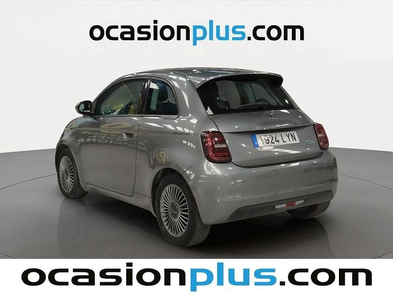 Usado Fiat 500e Icon 86 kW (118 CV) 2022 Gris Utilitario
