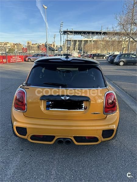Usado Mini John Cooper Works 231 CV (169 kW) 2016 Naranja Utilitario