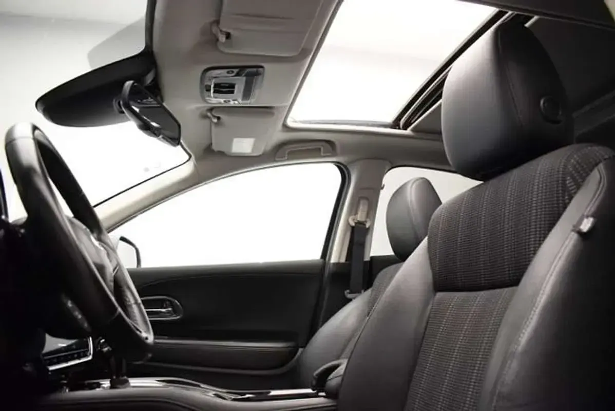 Usado Honda HR-V Executive 131 CV (96 kW) 2016 Azul SUV