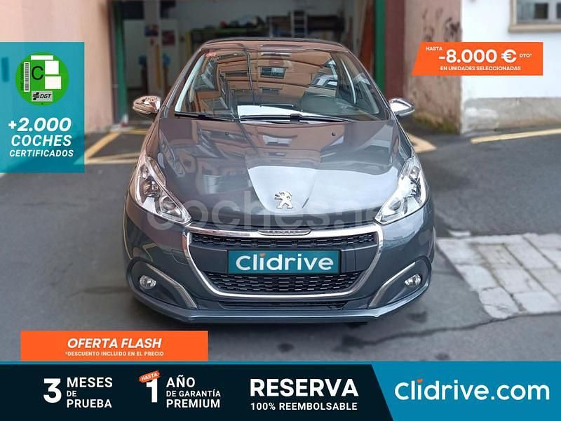Gris / plata Usado 2017 Peugeot 208 Allure Utilitario | 7490 € (Buen precio) - Imagen 1/3
