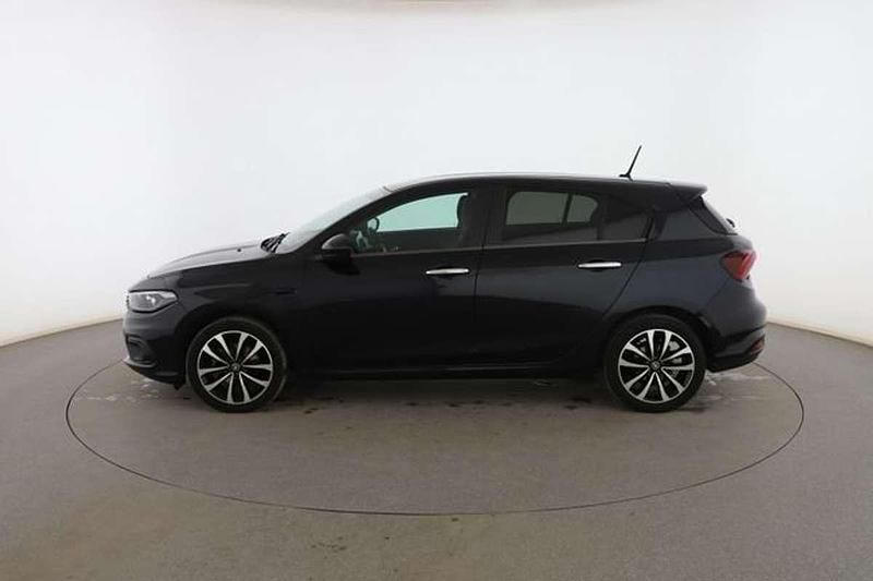 Usado Fiat Tipo Lounge 121 CV (88 kW) 2020 Negro Berlina