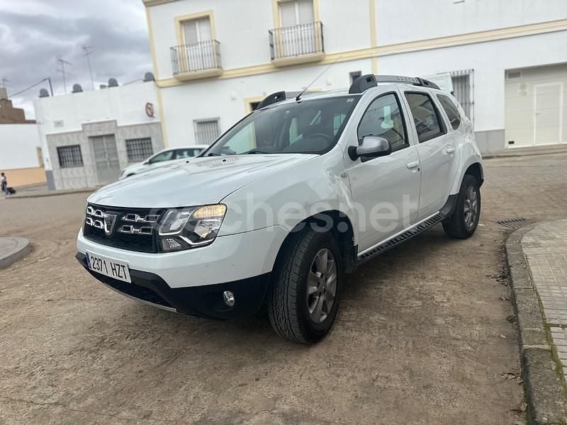 Blanco Usado 2014 Dacia Duster Lauréate SUV | 7999 € (Precio justo) - Imagen 1/4