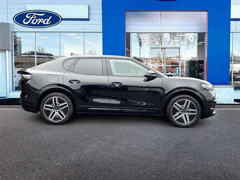 Usado Ford Capri Premium 250 kW (340 CV) 2024 Negro SUV