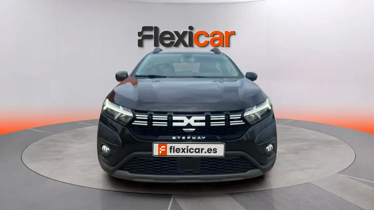 Usado Dacia Sandero Essentiel 101 CV (74 kW) 2023 Negro Berlina