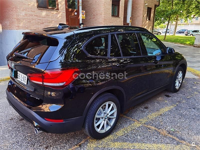 Negro Usado 2022 BMW X1 SUV | 24.500 € (Un poco caro) - Imagen 1/4