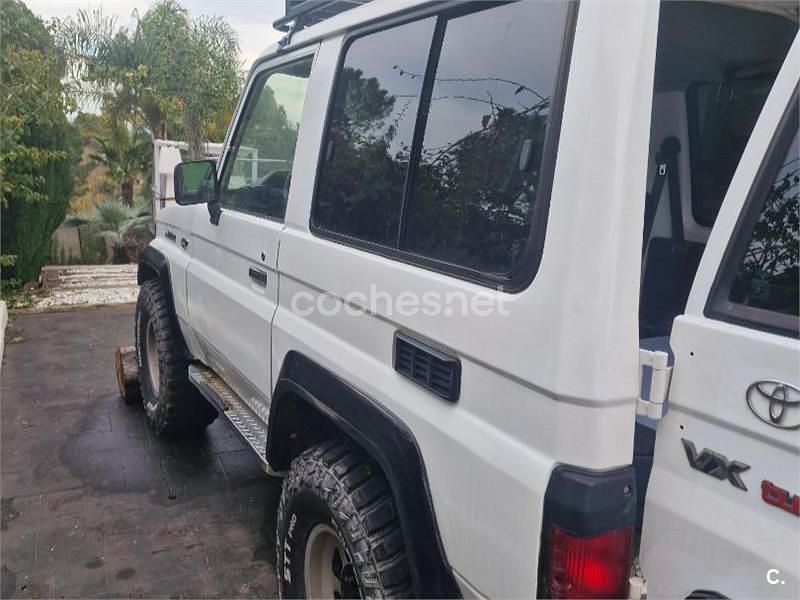 Usado Toyota Land Cruiser 90 CV (66 kW) 1996 Blanco SUV