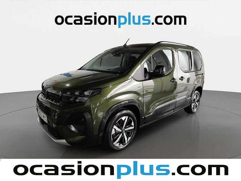 Usado Peugeot Rifter GT 131 CV (96 kW) 2025 Verde Monovolumen
