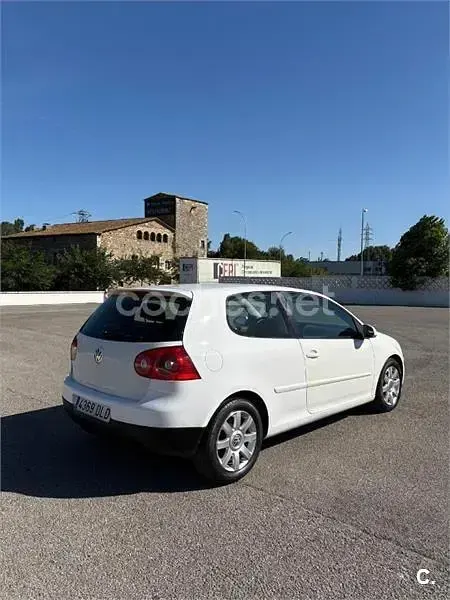 Usado VW Golf IV Sportline 140 CV (102 kW) 2005 Blanco Berlina
