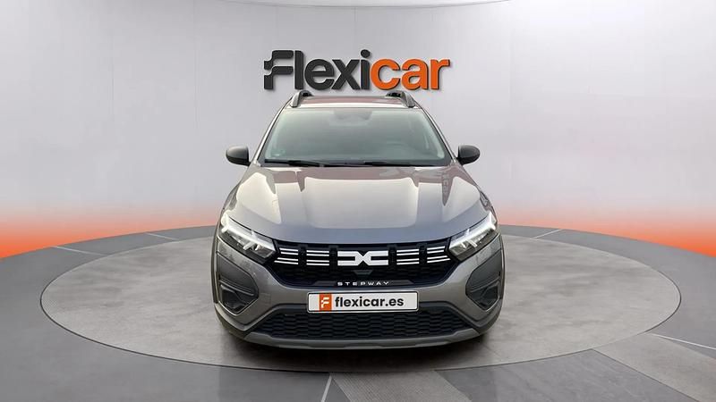 Usado Dacia Sandero Essentiel 91 CV (66 kW) 2024 Gris Berlina