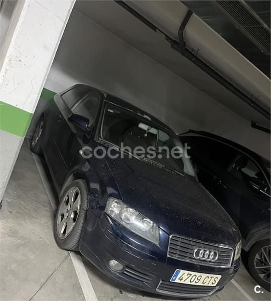 Usado Audi A3 Ambiente 140 CV (102 kW) 2004 Azul Utilitario