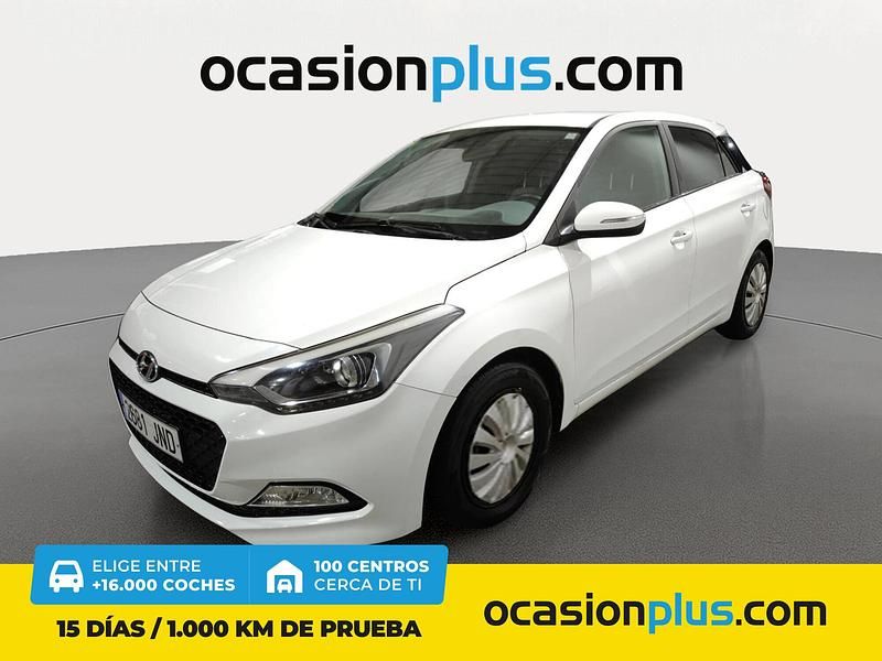 Blanco Usado 2016 Hyundai i20 Utilitario | 11.490 € (Precio justo) - Imagen 1/4