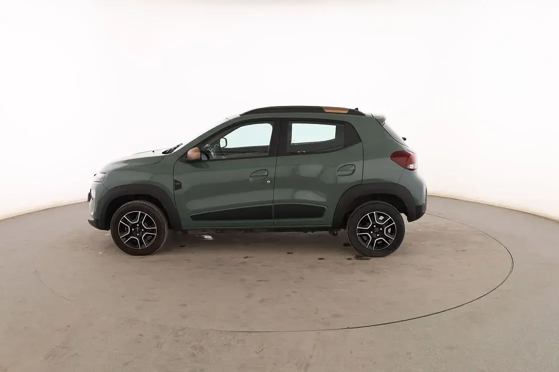 Usado Dacia Spring Extreme 47 kW (65 CV) 2023 Verde Utilitario