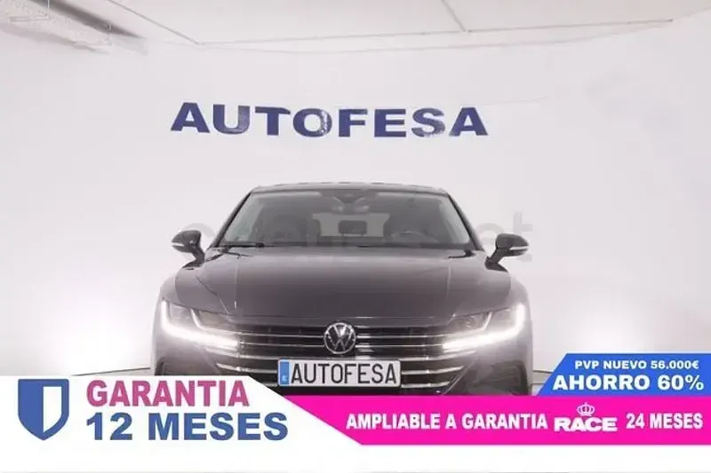 Usado VW Arteon 150 CV (110 kW) 2022 Gris / plata Berlina