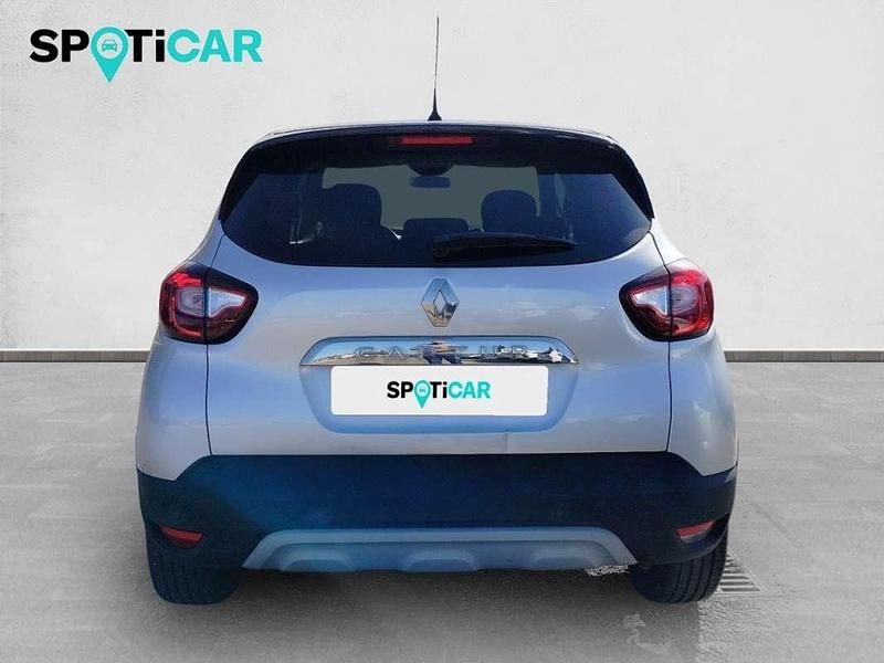 Usado Renault Captur LIMITED 90 CV (66 kW) 2018 Gris SUV