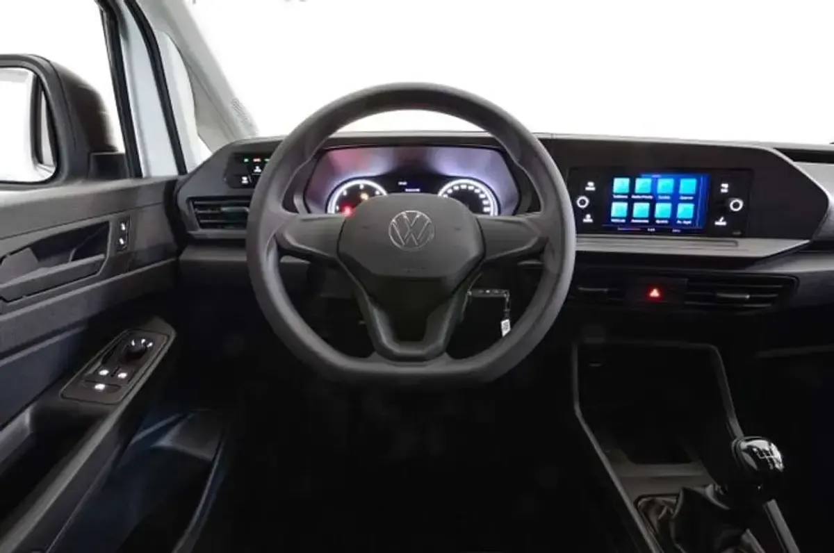Usado VW Caddy 75 CV (55 kW) 2021 Blanco Monovolumen