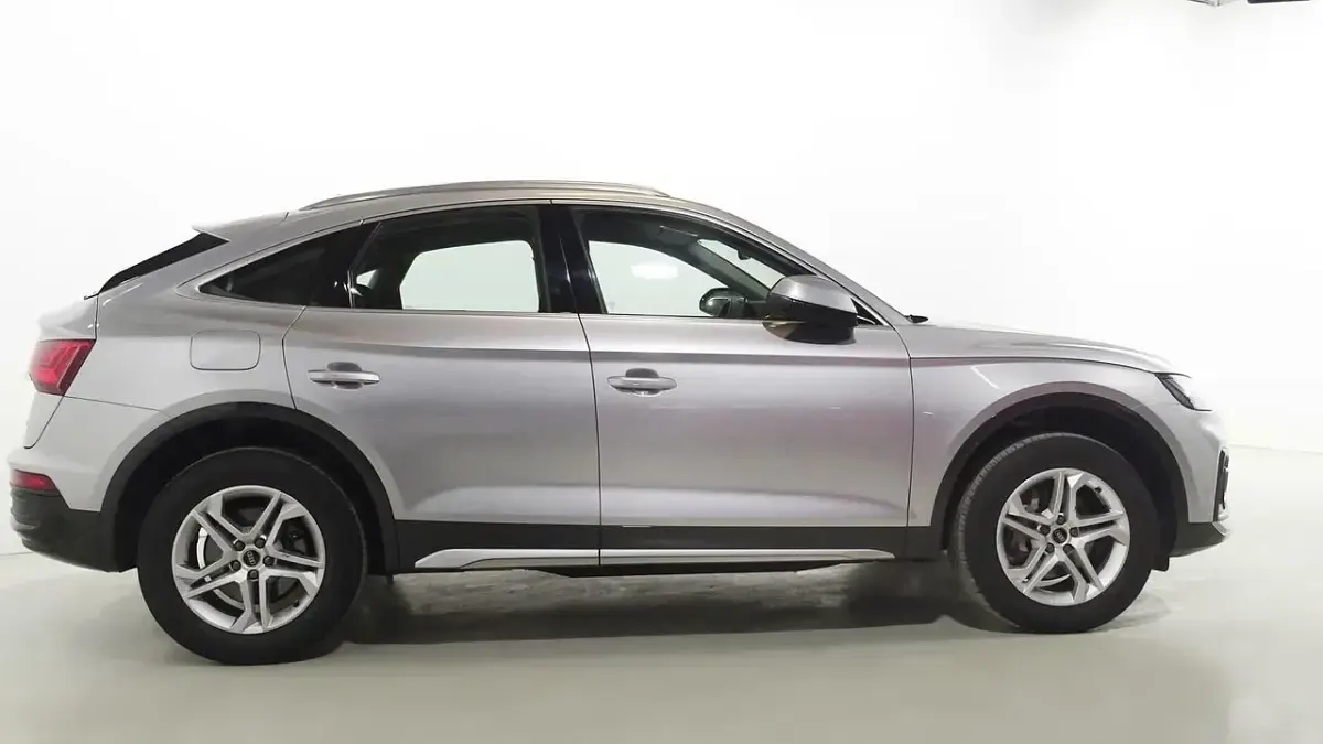Usado Audi Q5 Advanced Plus 204 CV (150 kW) 2023 Gris SUV