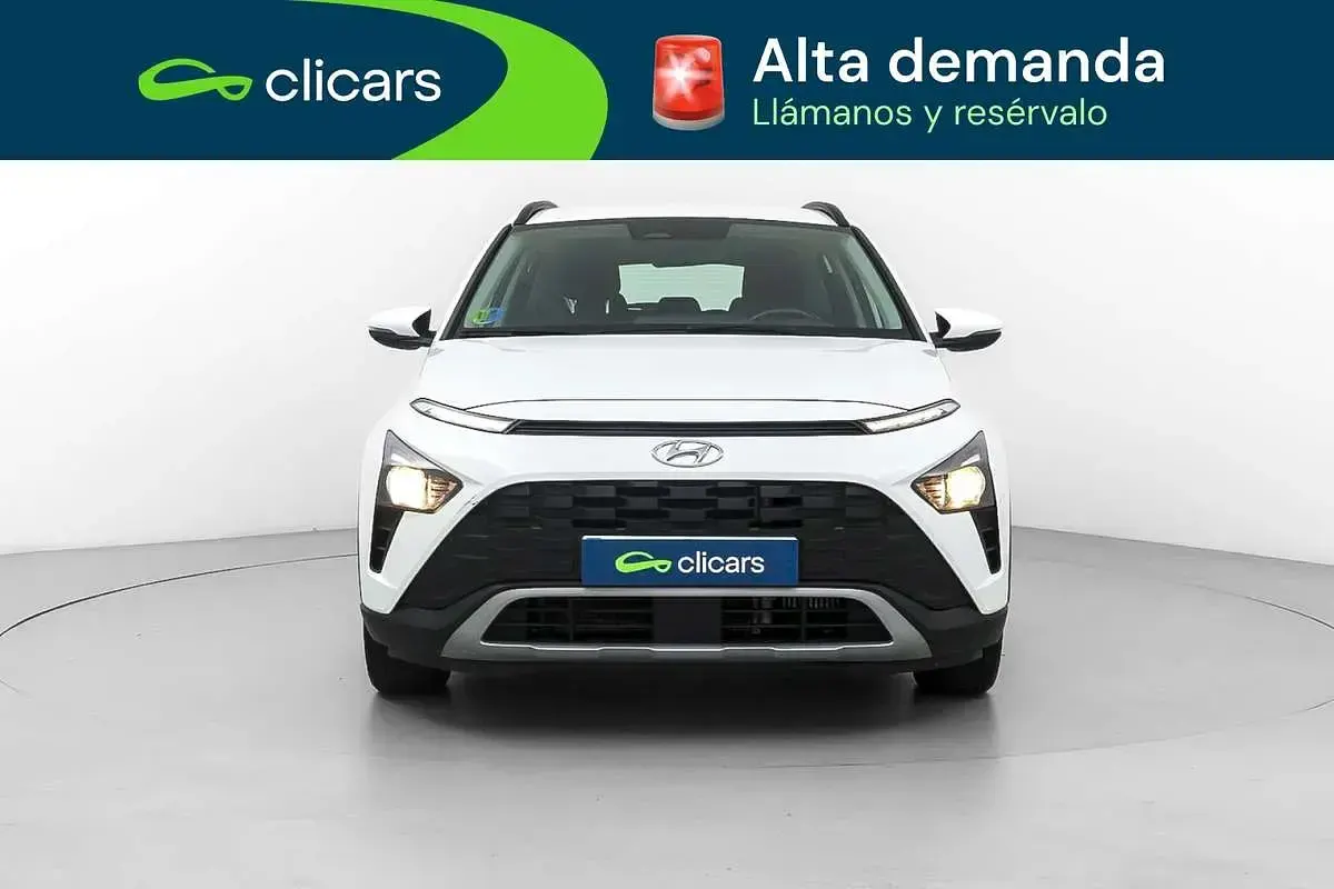 Usado Hyundai Bayon 101 CV (74 kW) 2024 Blanco SUV