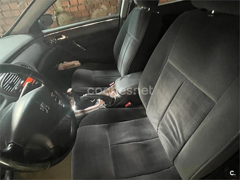 Usado Peugeot 607 160 CV (117 kW) 2000 Azul Berlina