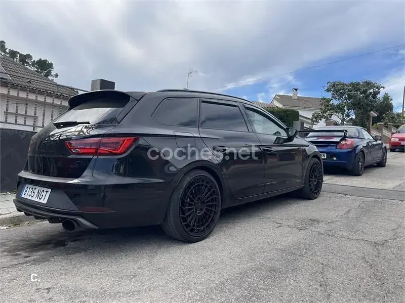 Usado Seat Leon ST CUPRA 300 CV (220 kW) 2018 Negro Familiar