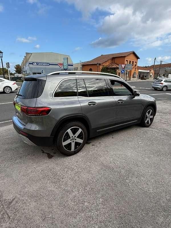 Usado Mercedes GLB200 150 CV (110 kW) 2021 Gris SUV