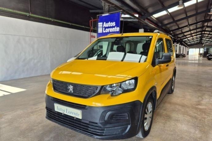 Usado 2019 Peugeot Rifter Monovolumen | 12.690 € (Super precio) - Imagen 1/4