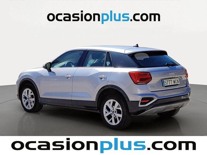 Usado Audi Q2 Advanced Plus 150 CV (110 kW) 2022 Gris plata SUV