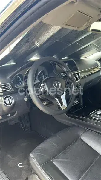 Usado Mercedes E300 231 CV (169 kW) 2012 Negro Berlina