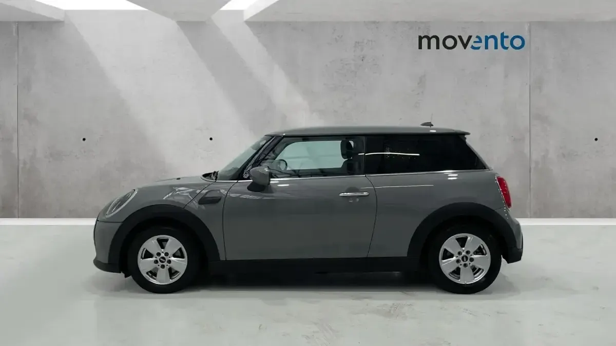 Usado Mini ONE 102 CV (75 kW) 2021 Gris / plata Utilitario
