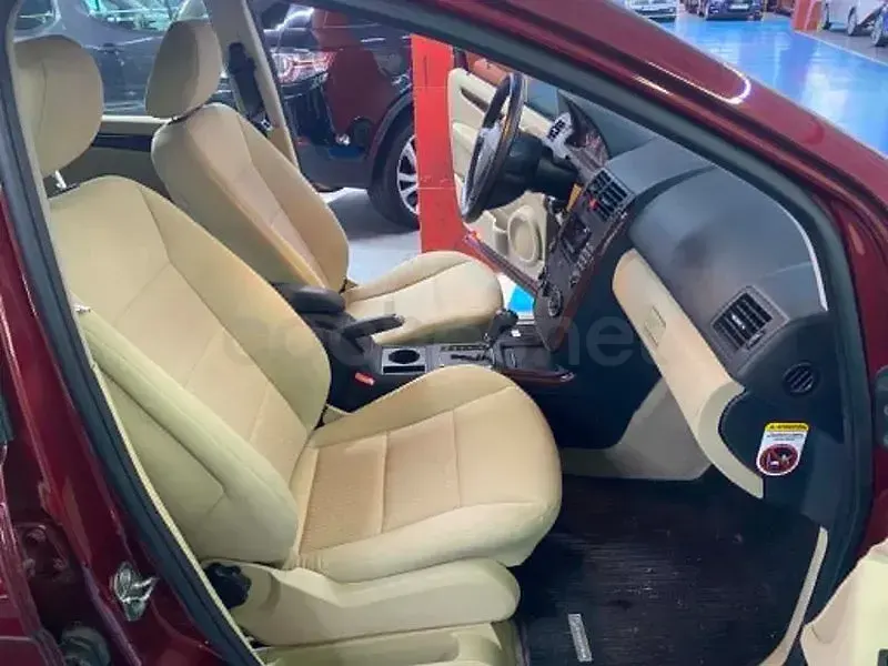 Usado Mercedes A170 Elegance 116 CV (85 kW) 2007 Granate Monovolumen