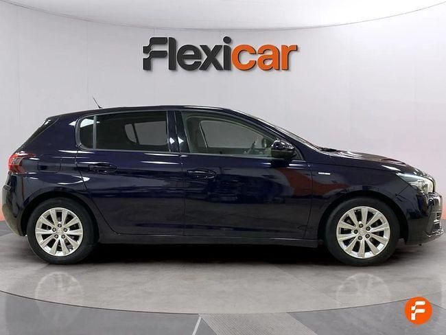 Usado Peugeot 308 Access 110 CV (80 kW) 2020 Negro Berlina