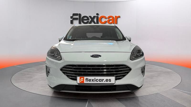 Usado Ford Kuga Titanium 150 CV (110 kW) 2022 Blanco SUV