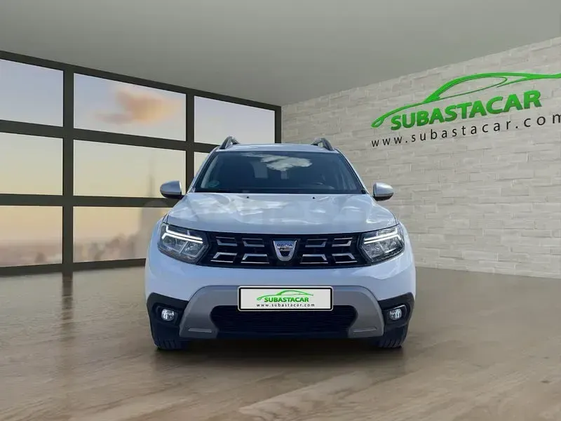 Usado Dacia Duster Prestige 115 CV (84 kW) 2022 Blanco SUV