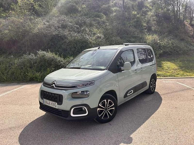 Usado Citroën Berlingo Shine 131 CV (96 kW) 2019 Azul Monovolumen
